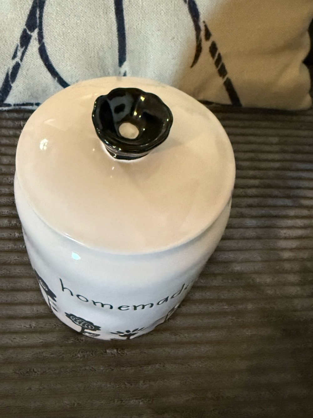 Rae Dunn White Ceramic 'homemade' Canister with Black Floral Design- NWT - Picture 3 of 7